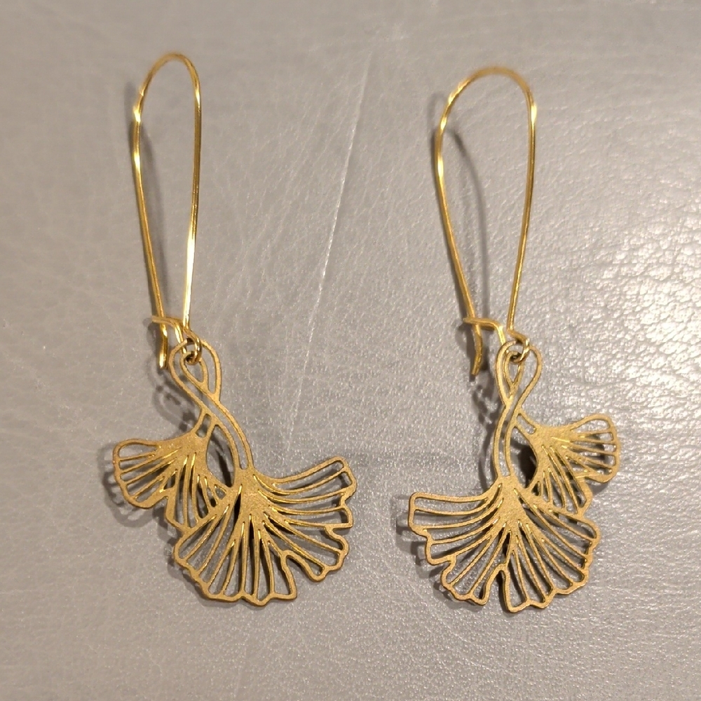 Gingko Leaf Gold Earrings - Seattle Artist